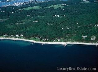 177 Fay Rd, Woods Hole, MA 02543