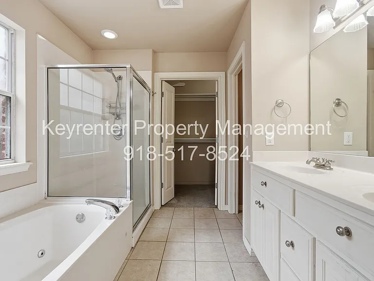 11906 S Juniper Ct — Photo 14