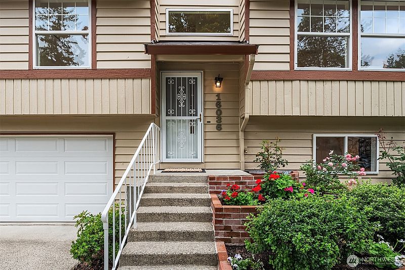 3rd image of 16036 NE 106th Street
