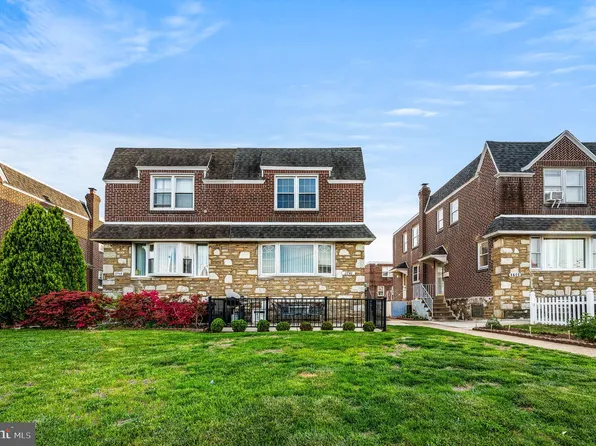 2746 Fuller St, Philadelphia, PA 19152
