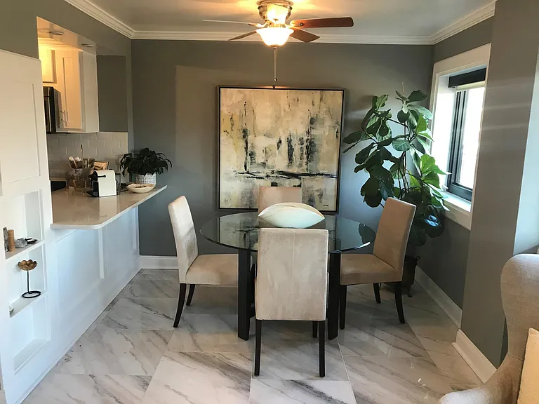 Plaza House — Photo 63