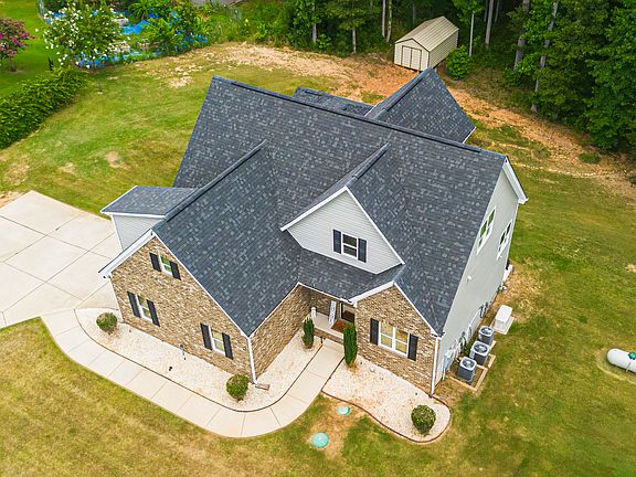4th image of 840 Smallwood Trce