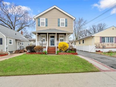 77 Fairmount Street, Valley Stream, NY, 11580