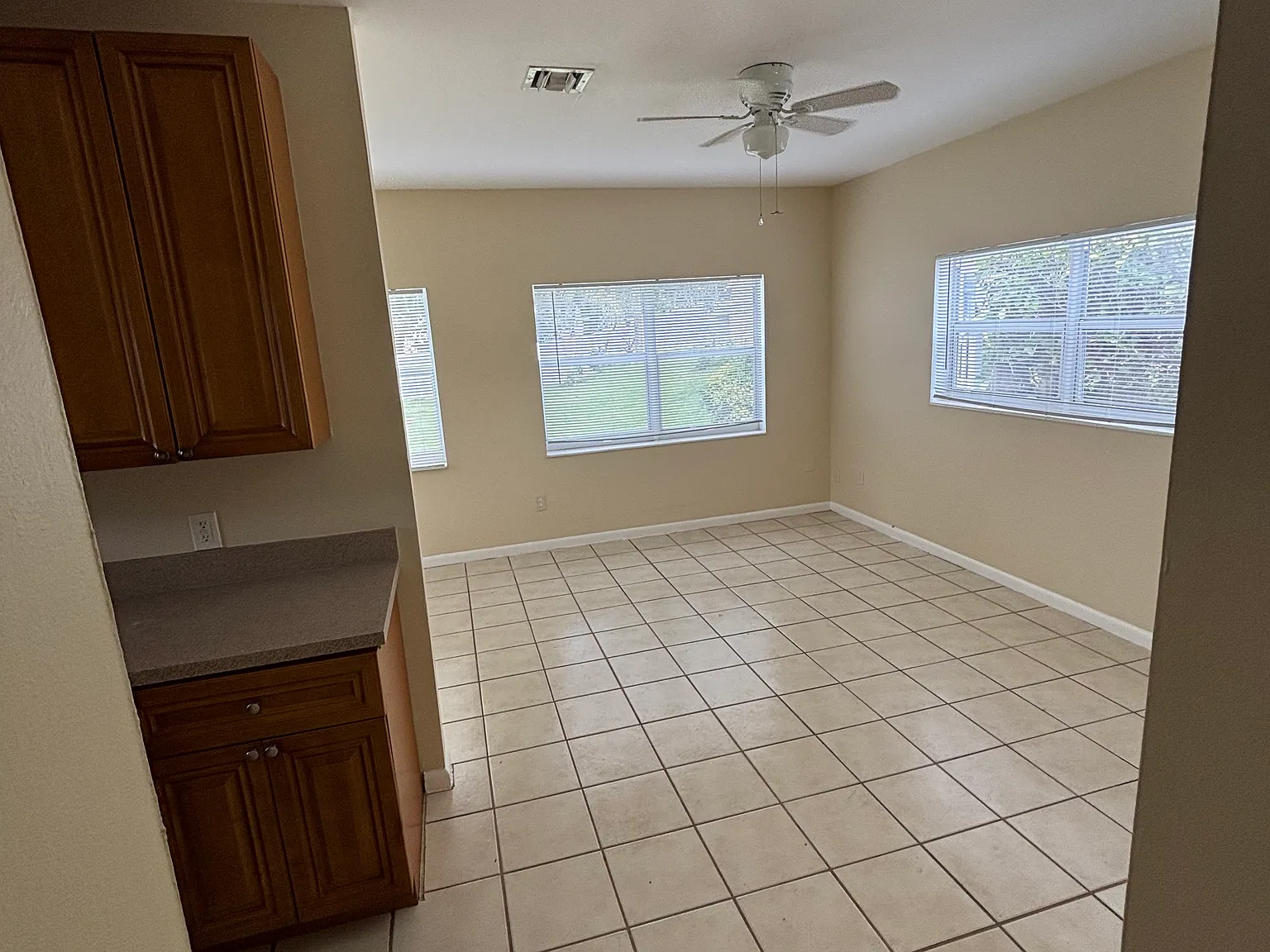 2 bed, $2,000 — Photo 4