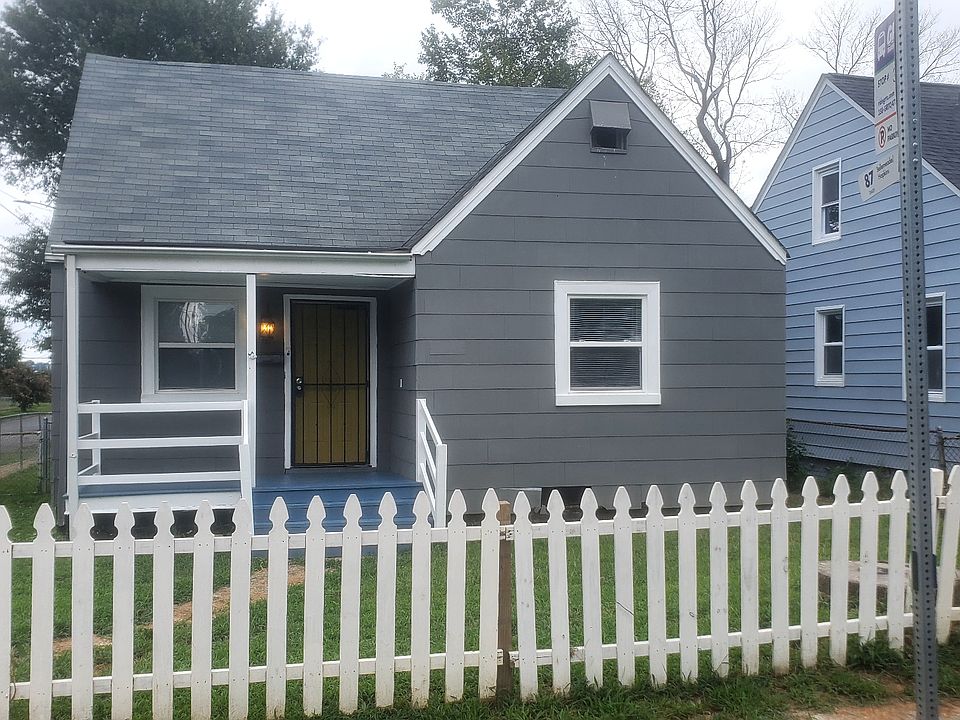 1st image of 1400 E 18th St