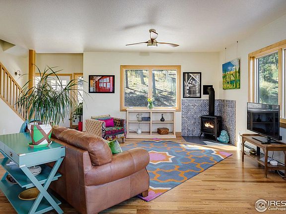4th image of 76 Blue Spruce Dr