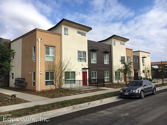 3rd image of 21721 Moneta Ave APT 105