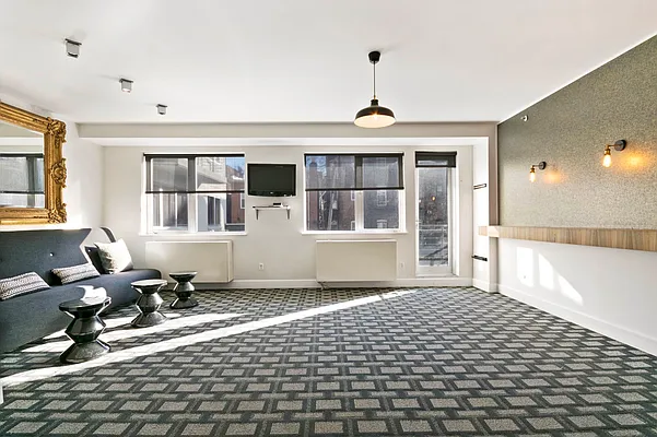 Rented by Douglas Elliman | media 14