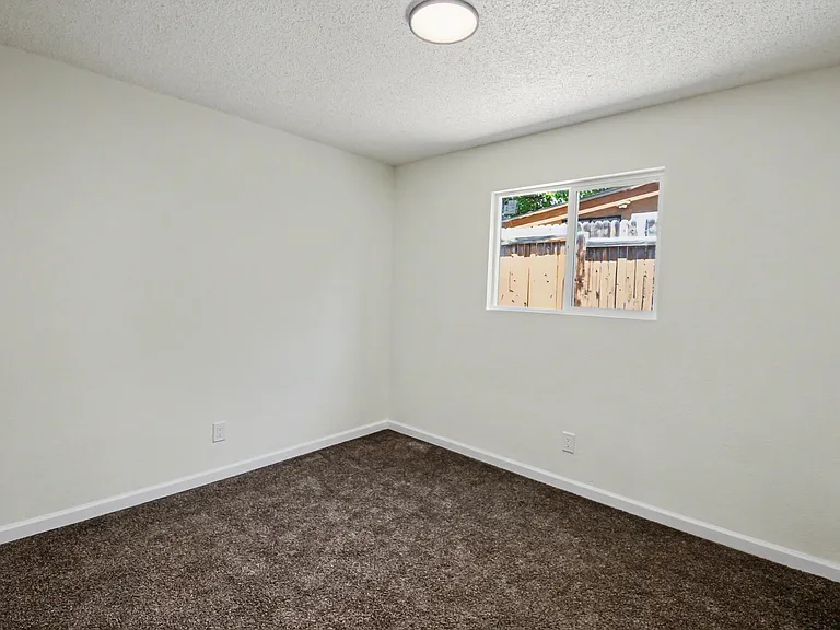 6325 Christy Ave NE — Photo 15