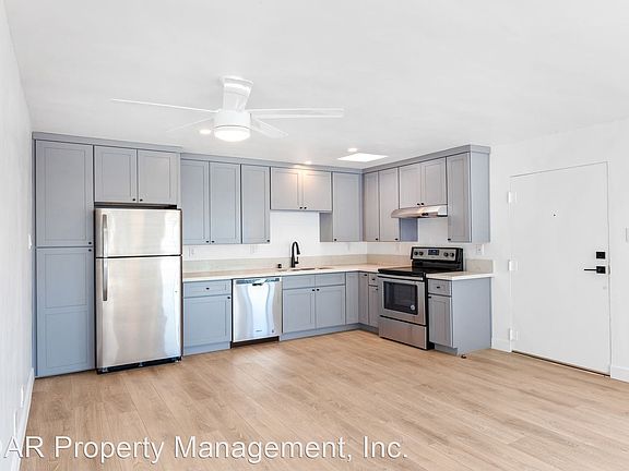 3rd image of 1867 Temple Ave #27