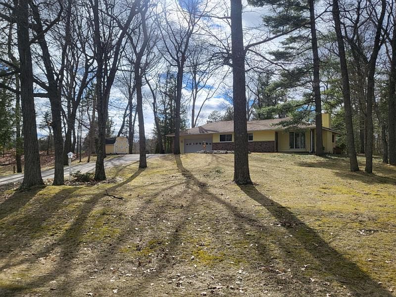 1st image of 7011 Lakewood Dr