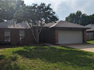 2706 Parkview Dr, Corinth, TX 76210