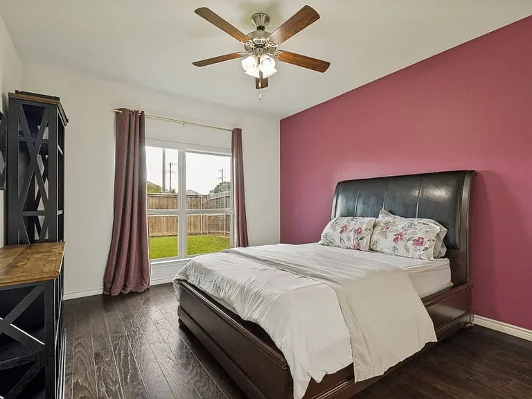 10105 Barstow Way — Photo 7