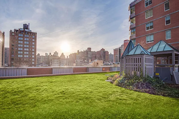 Rented by The Monterey | media 14