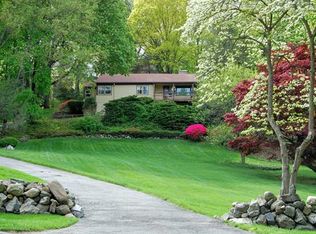 92 Rolling Hills Rd, Thornwood, NY 10594