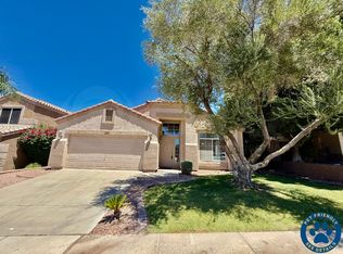 826 W Carob Dr, Chandler, AZ 85248