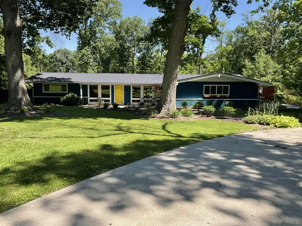 7506 Oak Ln, Fort Wayne, IN 46804