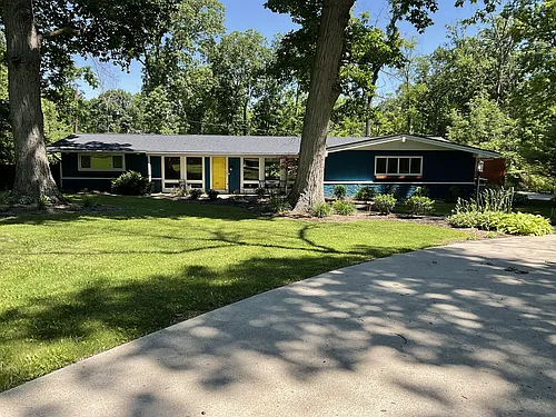 7506 Oak Ln Photo 1