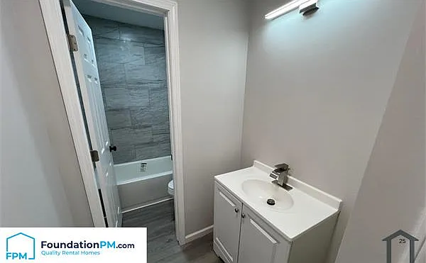 4911 Shayne Cv — Photo 12