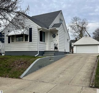 1735 Pattengill Ave, Lansing, MI, 48910