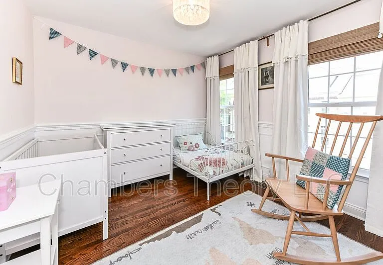 1572 21st Ct N — Photo 18