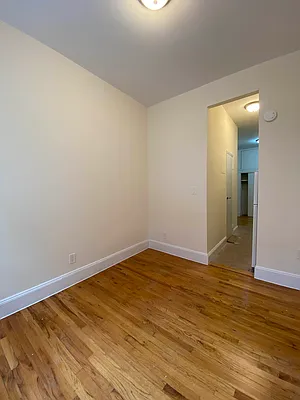 Rented by Waverly Realty Associates | media 45