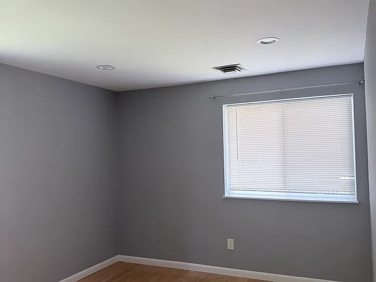 16 Bayberry Dr #4 — Photo 6