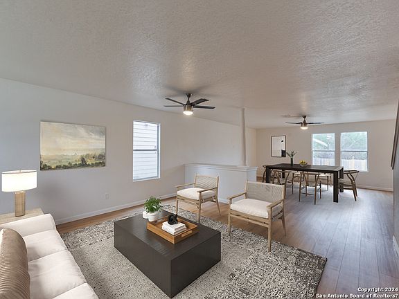 3rd image of 6510 Castle View