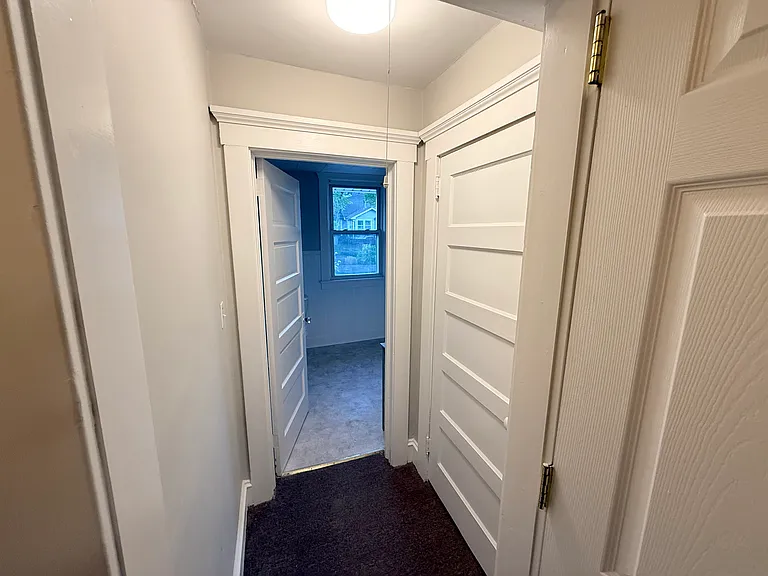 221 N Midland Ave #2 — Photo 9