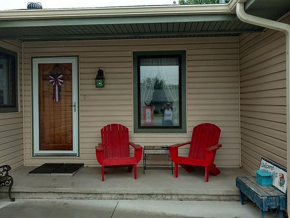 2nd image of 410 Jupiter Ave