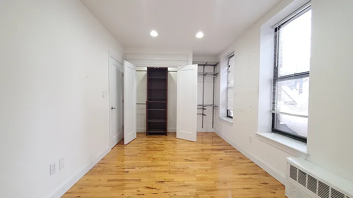 Rented by Compass | media 17