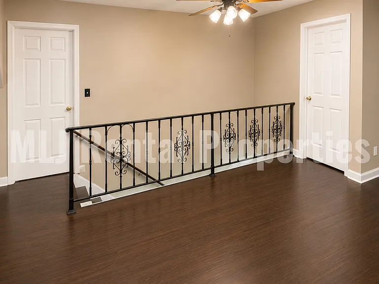5881 S Irvington Ave — Photo 40