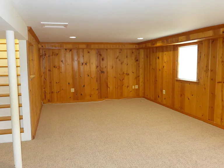 93 Great Lake Dr — Photo 19