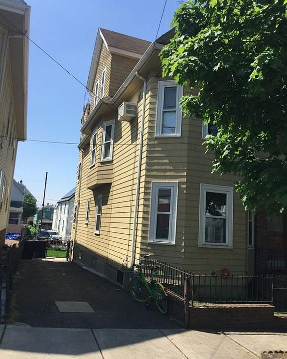 2nd image of 10 Peirce Ave