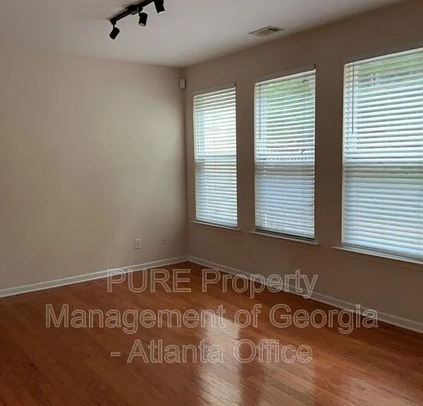 278 Parc View Ln — Photo 6