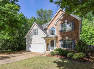 30 Saint Charles Pl, Sharpsburg, GA 30277