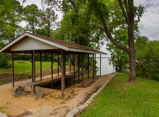 101 Russell Ave, Trinidad, TX 75163