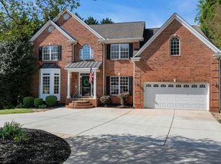 222 Brushy Meadows Dr, Greer, SC 29650
