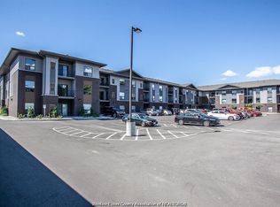 5840 Newman Blvd #210, Lasalle, ON