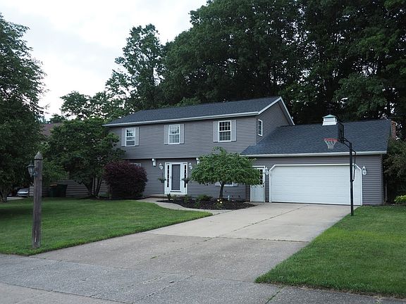 2nd image of 9591 Yellowwood Dr