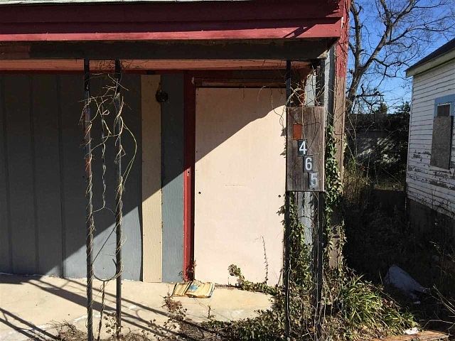 2nd image of 1465 Wise Ave