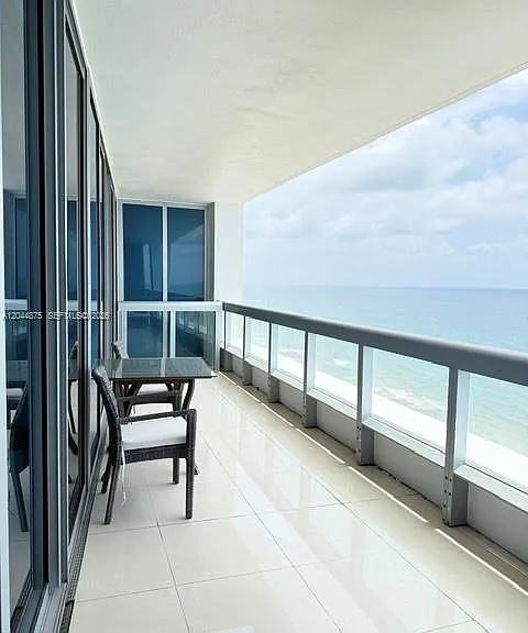 6899 Collins Ave #2201 — Photo 10