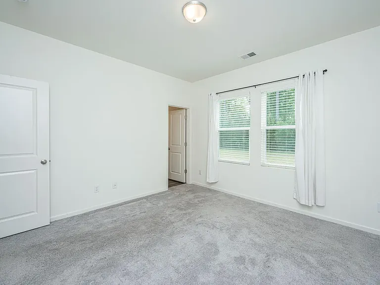 309 Sedona Dr — Photo 17