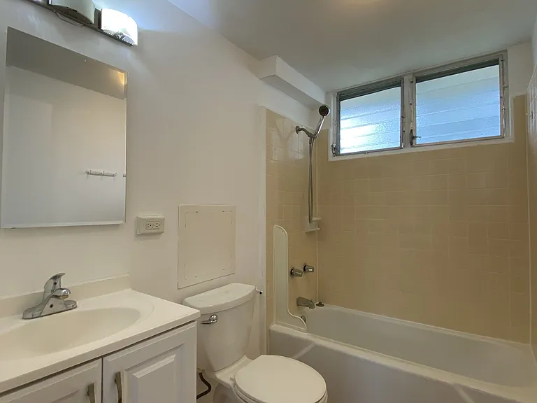 2752 Kahoaloha Ln #206-1 — Photo 4