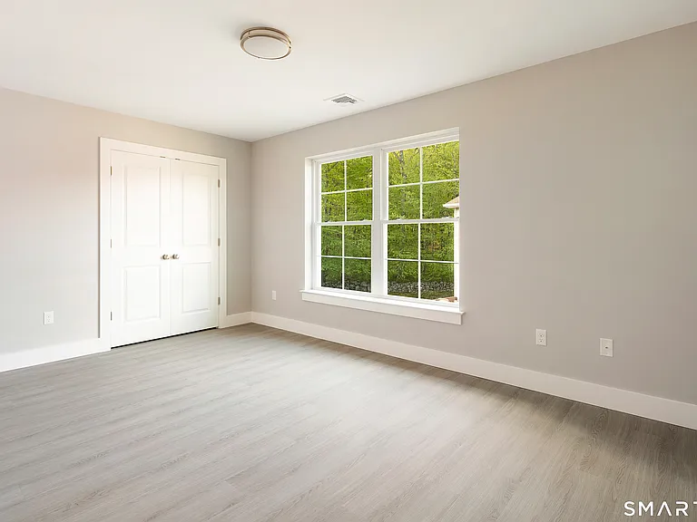 91 Taft Pointe #3 — Photo 17