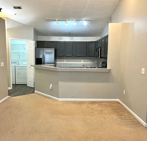 4417 Inverness St — Photo 17