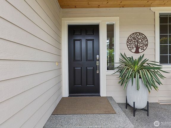 2nd image of 3832 113th Drive SE