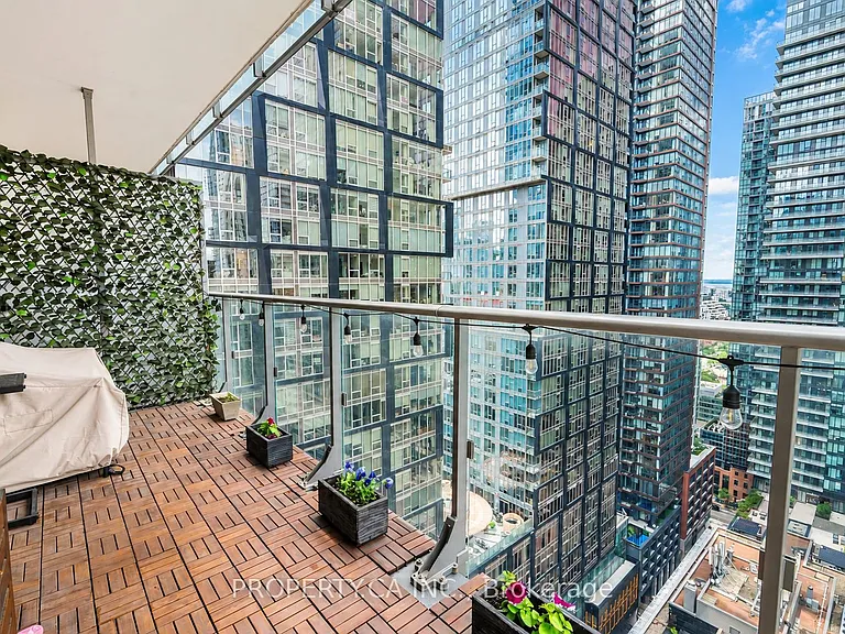 8 Mercer St #2611 — Photo 23