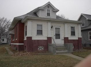 812 S 9th St, Norfolk, NE 68701