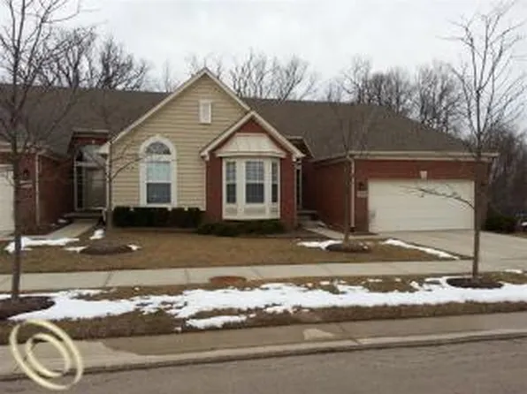 40488 Lenox Park Dr #3, Novi, MI 48377